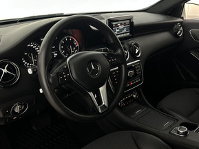 Mercedes-Benz A