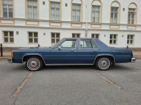 Ford LTD