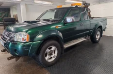 Nissan NP300