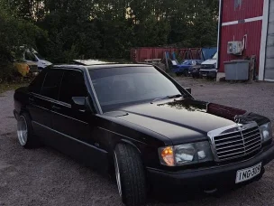 Mercedes-Benz 190
