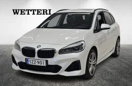 BMW 225