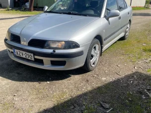 Mitsubishi Carisma