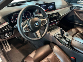 BMW 550
