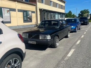 Volvo 244