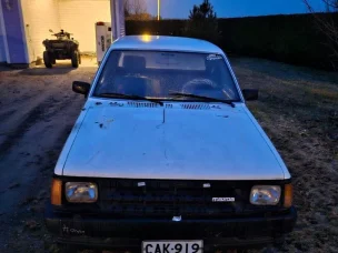 Mazda B2200