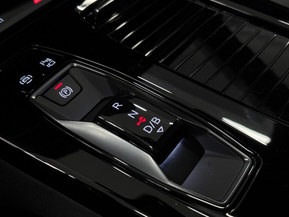 Audi S6 e-tron