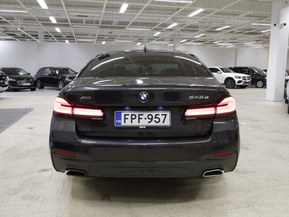 BMW 545