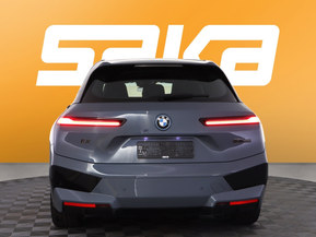 BMW iX M60
