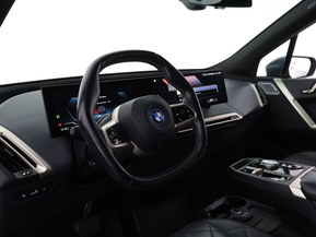 BMW iX M60