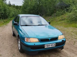 Toyota Carina E