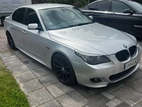 BMW 525