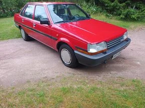 Toyota Carina II