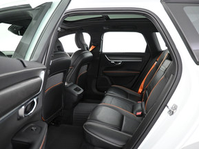 Volvo V90 Cross Country