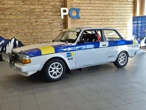 Volvo 242
