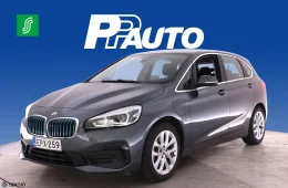 BMW 225