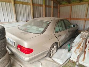 Mercedes-Benz E 300