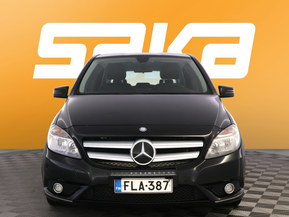 Mercedes-Benz B