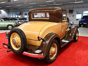 Chevrolet Deluxe