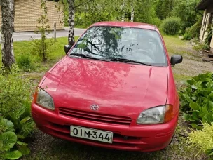 Toyota Starlet