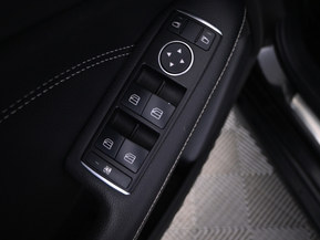 Mercedes-Benz B