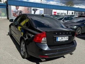 Volvo S40