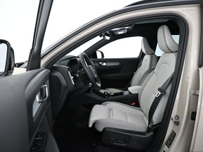 Volvo EX40