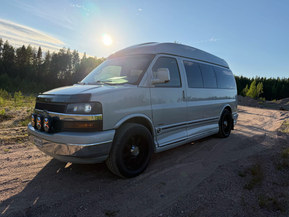 Chevrolet Express 2500