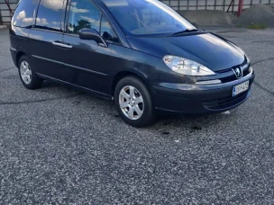 Peugeot 807