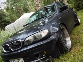 BMW 320