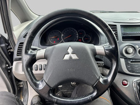 Mitsubishi Grandis