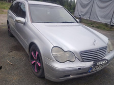 Mercedes-Benz C 270
