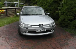 Peugeot 306