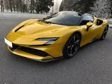 Ferrari SF90 spider