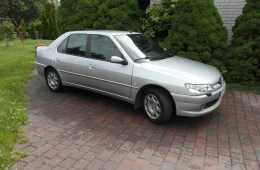 Peugeot 306