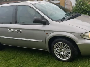 Chrysler Voyager