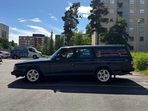 Volvo 245