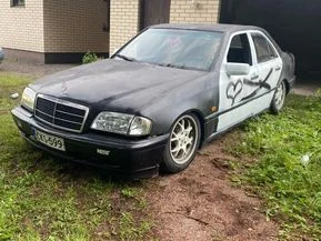 Mercedes-Benz 180