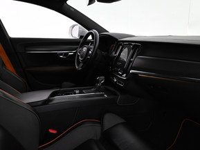 Volvo V90 Cross Country