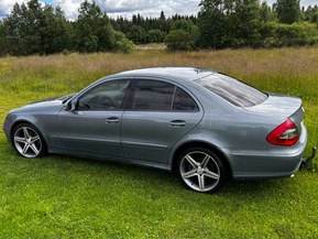 Mercedes-Benz E