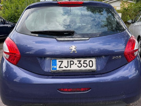 Peugeot 208