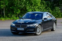 BMW 740