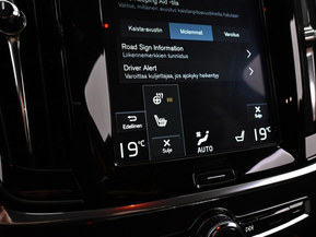Volvo V90 Cross Country