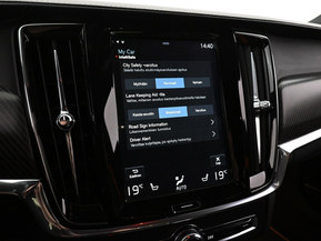 Volvo V90 Cross Country
