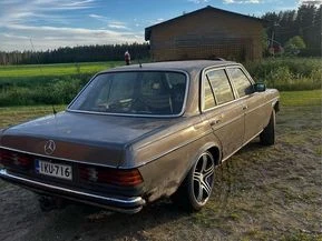 Mercedes-Benz 300
