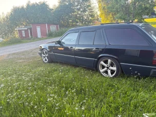 Mercedes-Benz 300