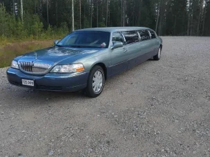 Lincoln Town Car