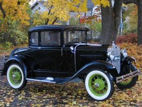 Ford De Luxe