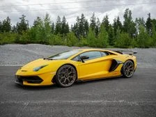 Lamborghini Aventador
