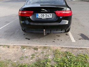 Jaguar XE