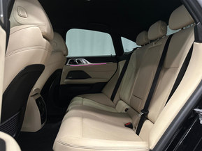 BMW i4 M50